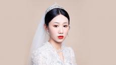 學(xué)化妝是去影樓學(xué)習(xí)好呢，還是去化妝學(xué)校呢？