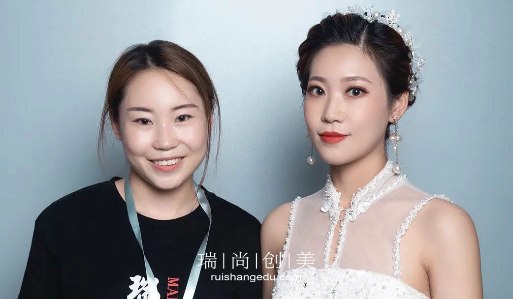 化妝師未來該如何發(fā)展？你真的清楚嗎？