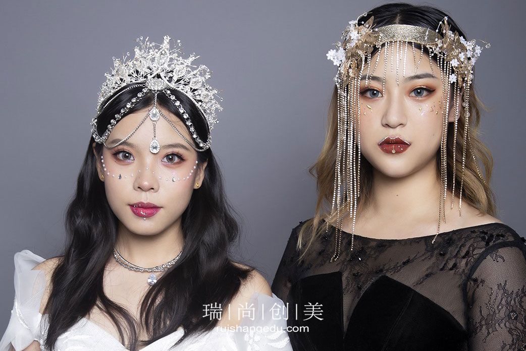 化妝師工資一般多少？決定工資的重要因素是什么？