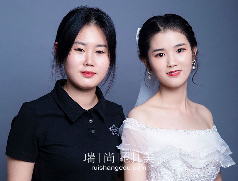 學(xué)化妝想進(jìn)劇組，教你如何選學(xué)校？