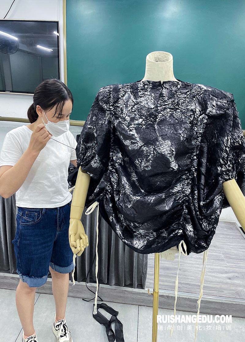 瑞尚創(chuàng)美化妝培訓 彩妝大師研修班8月作品展