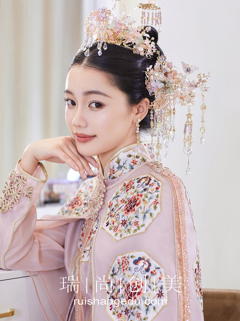 想要將來工作薪資高，應(yīng)該如何選擇化妝課程？
