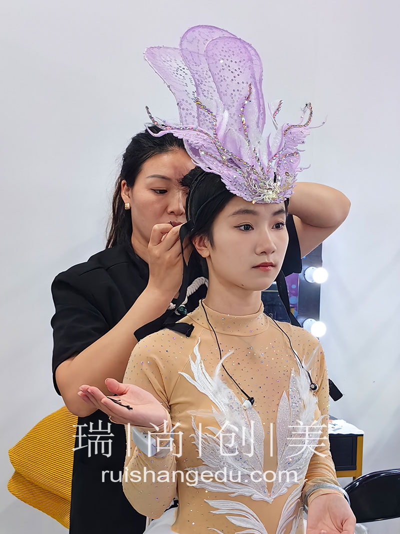 高考在即內(nèi)心焦慮迷茫怎么辦？快來看看Plan B-技能教育