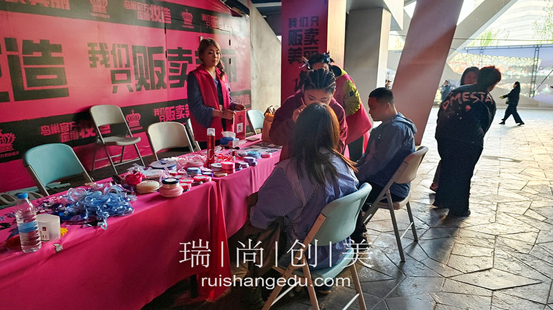 與鳥巢官方合作！瑞尚創(chuàng)美點(diǎn)亮張惠妹演唱會(huì)視覺盛宴