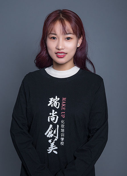 王梅：很高興來到瑞尚創(chuàng)美這個大家庭，讓我們學到了很多的東西