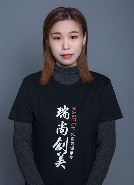 郭寧：很高興來(lái)到瑞尚創(chuàng)美這個(gè)大家庭，讓我們學(xué)到了很多的東西