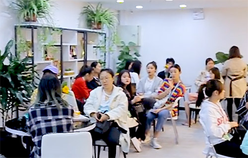 新學(xué)期！新校園！瑞尚創(chuàng)美首批新校區(qū)新生入班