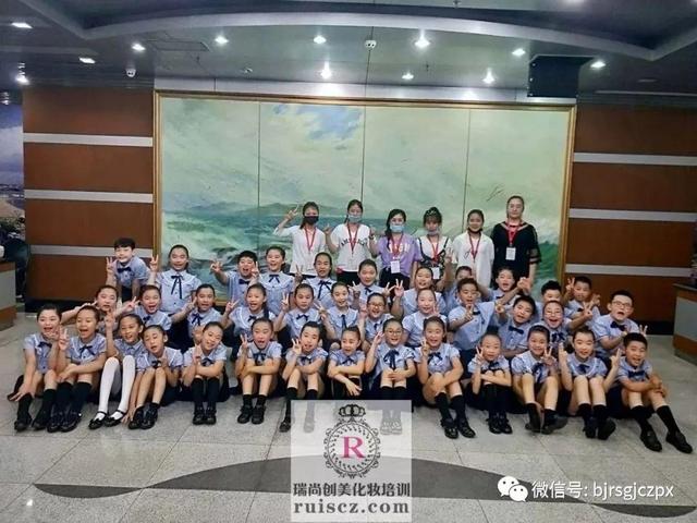 實(shí)習(xí)季｜感受?chē)?guó)學(xué)魅力，一起“向幸福出發(fā)”！