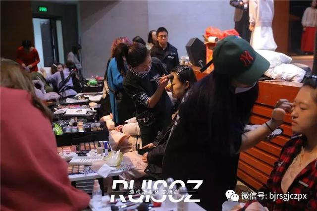 清華大學(xué)+北京師范+交通大學(xué)，北京名校129活動(dòng)造型工作