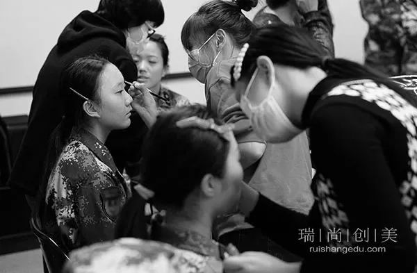月·刊 | 瑞尚創(chuàng)美化妝學校實習活動 月·刊 | 瑞尚創(chuàng)美化妝學校實習活動